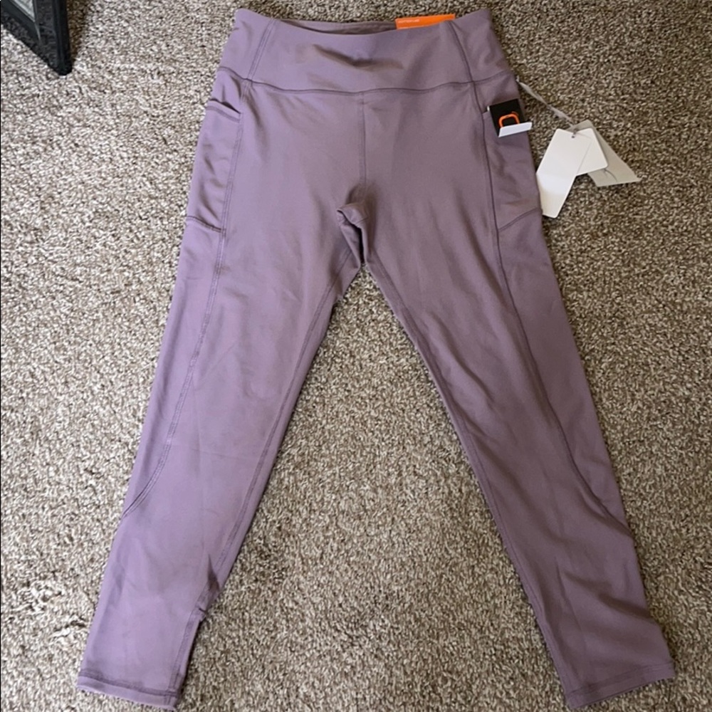 Lavender Capri leggings